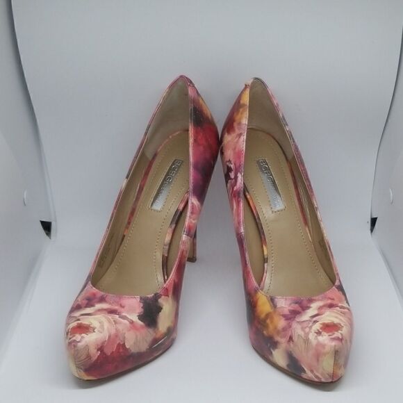 BCBGeneration Parade Platform Pump, Sz. 5 1/2, EUC - Picture 5 of 6